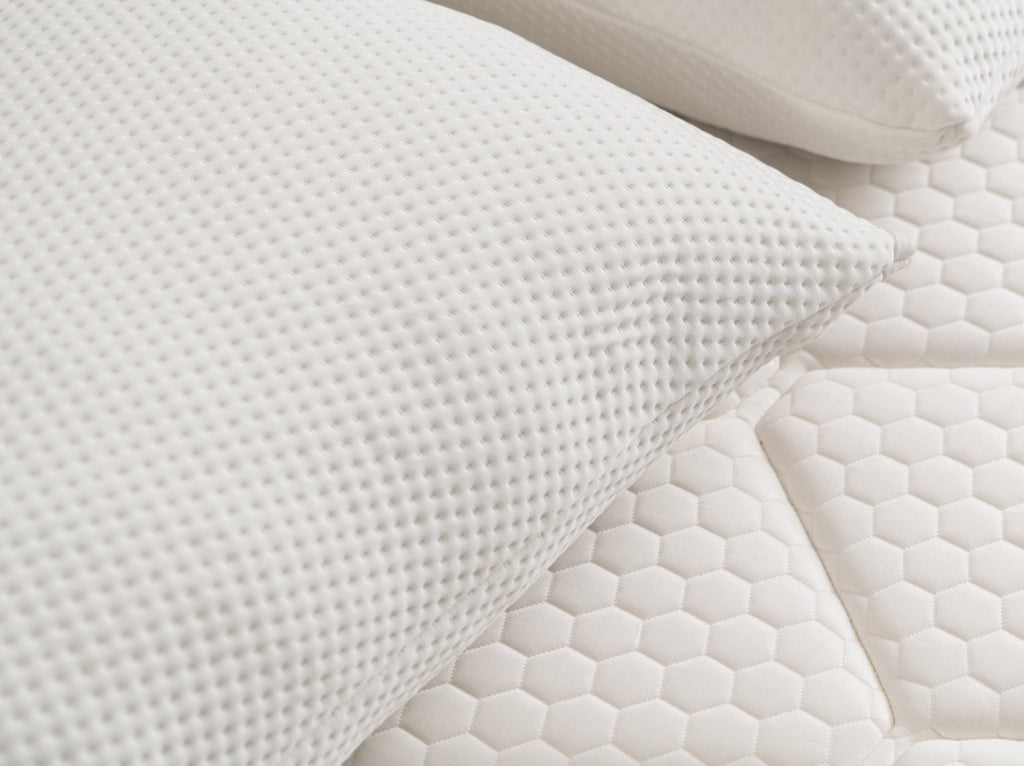 Plank premium shredded foam pillow detail zoom